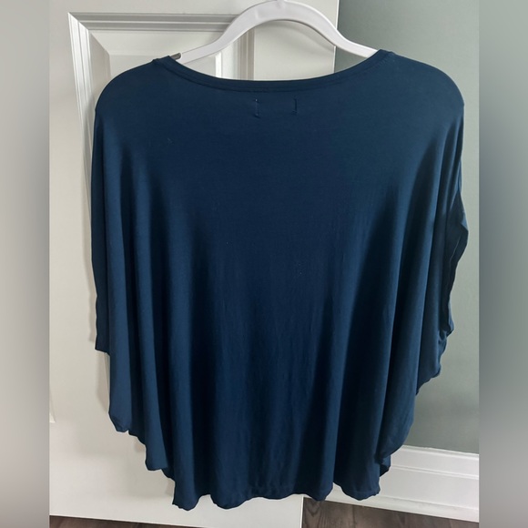Ava Sky Navy Top Large - Picture 2 of 3